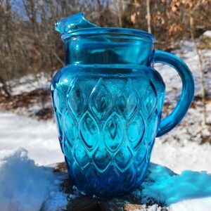 Anchor Hocking Laser Blue 82oz Pitcher In Madrid/Diamond Pattern & Ice Lip Spout